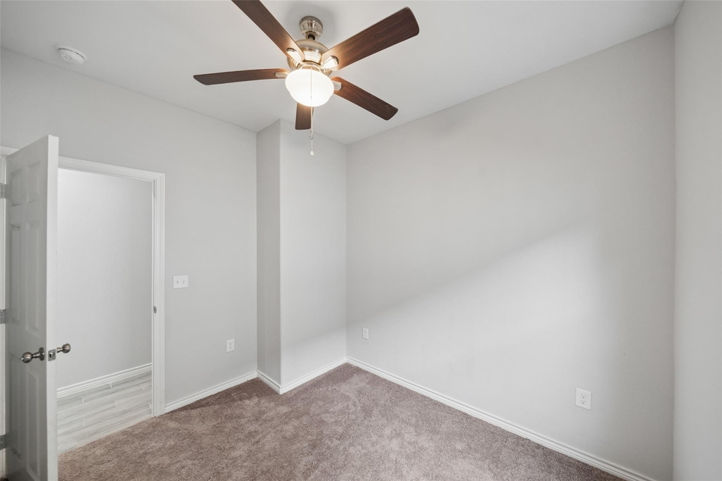 396 Westchase - Photo 15