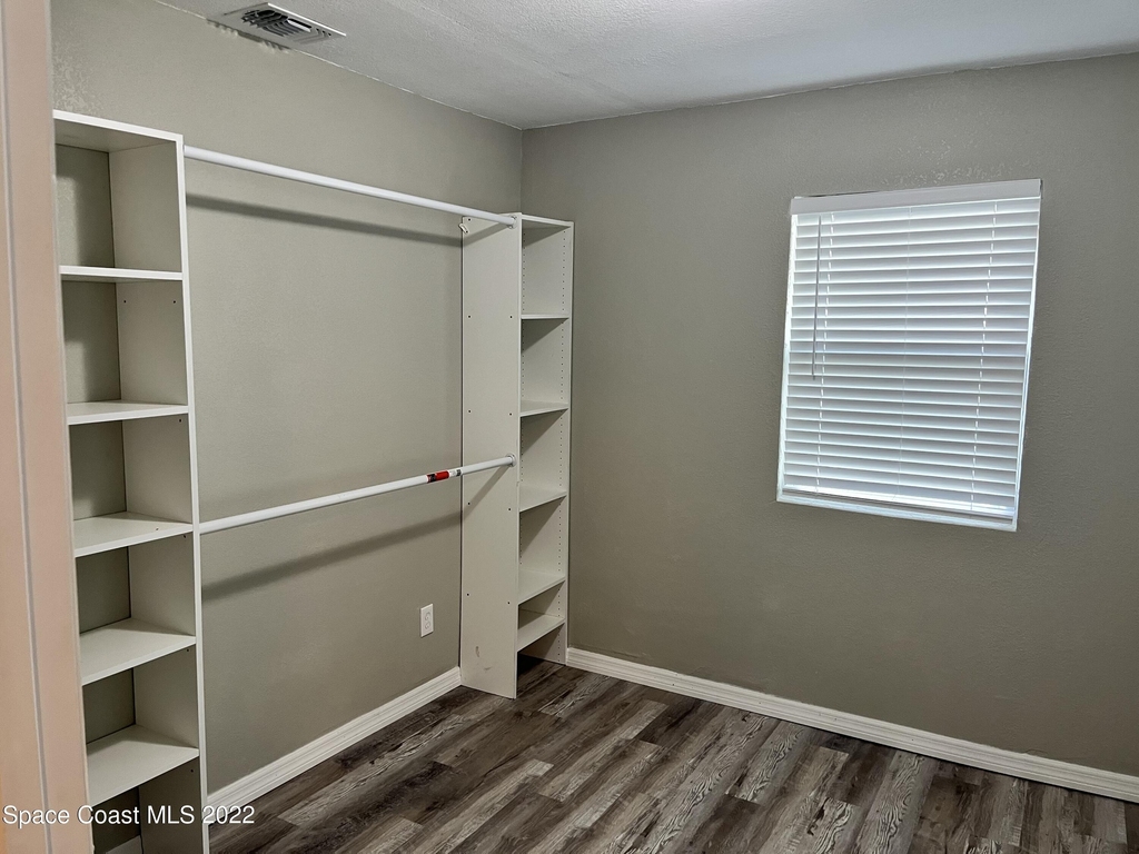 701 Tropic Street - Photo 10