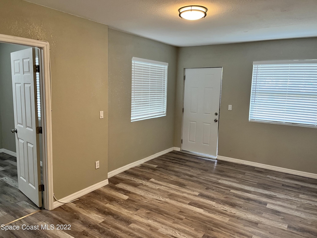 701 Tropic Street - Photo 2