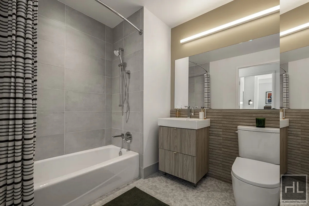 10th Avenue - Photo 3