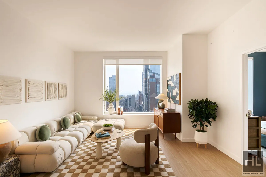 10th Avenue - Photo 0