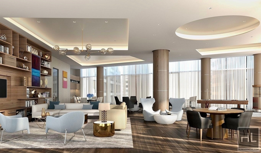 East 44th Street - Photo 10
