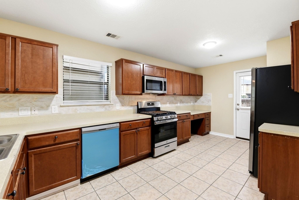 1230 Grassy View Drive - Photo 18