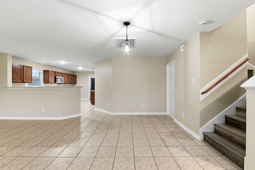 1230 Grassy View Drive - Photo 12