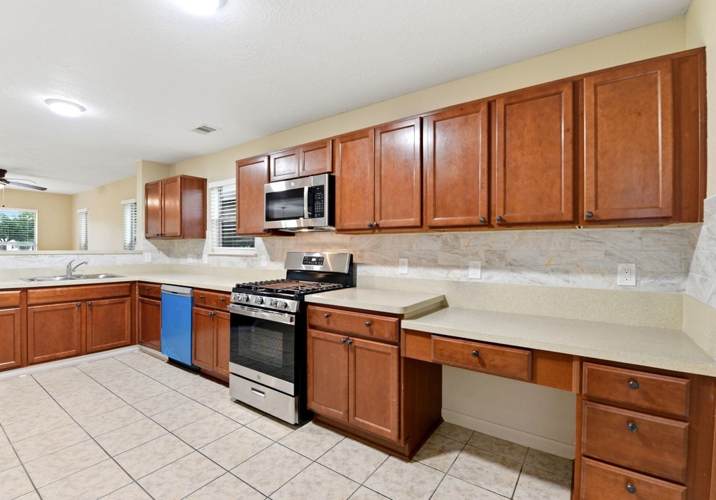 1230 Grassy View Drive - Photo 21