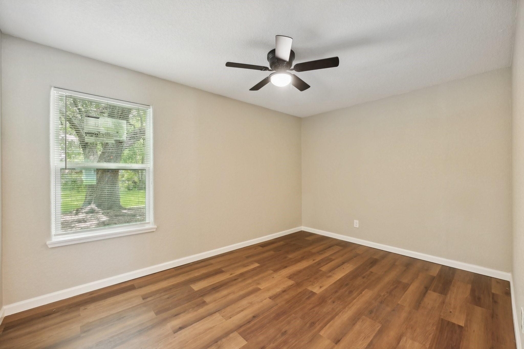 317 Redwood Street - Photo 25