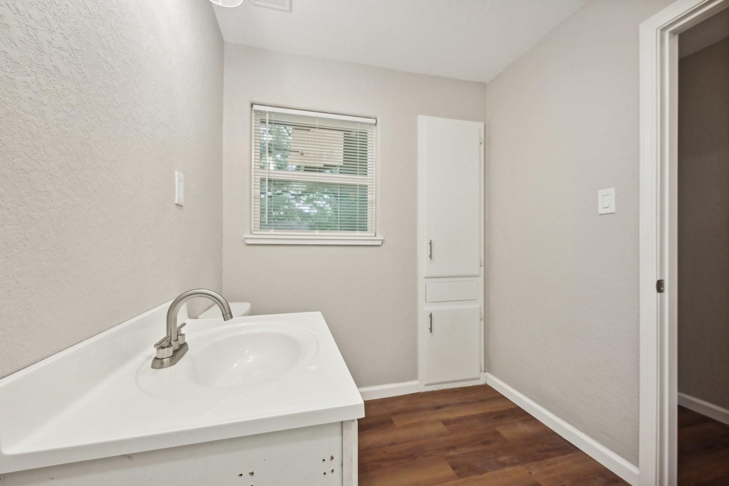 317 Redwood Street - Photo 27