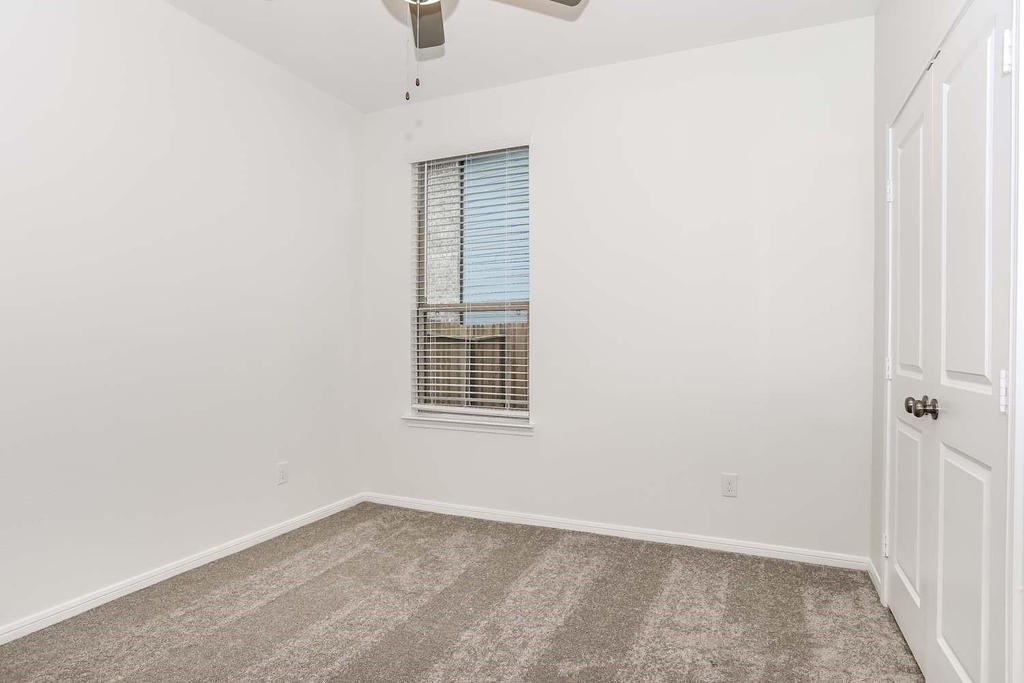 13446 Maltessa Drive - Photo 8