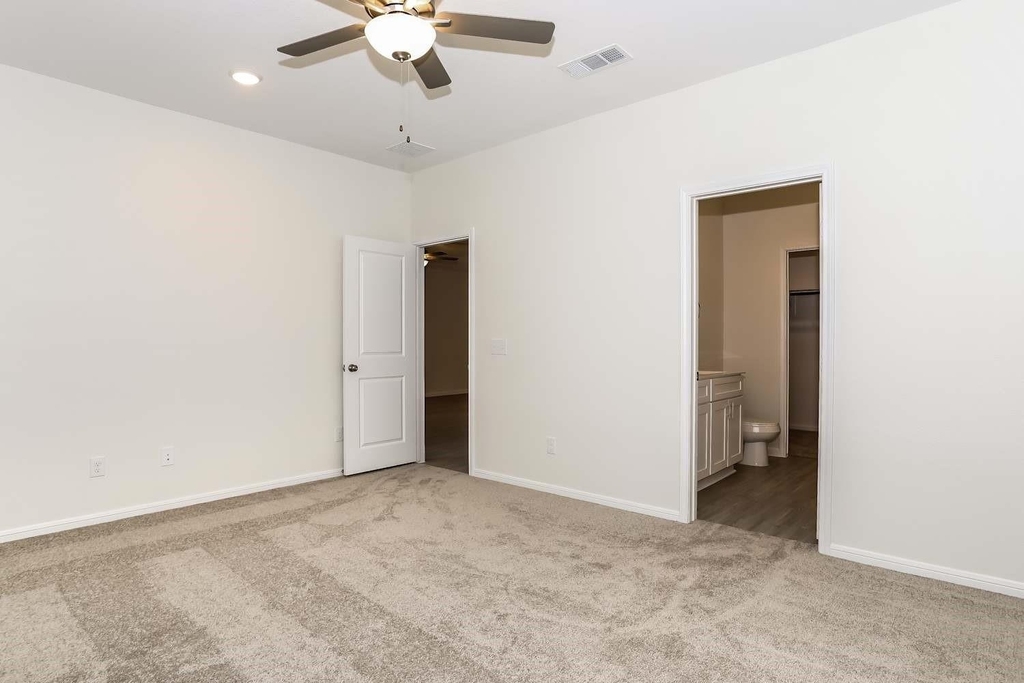 13446 Maltessa Drive - Photo 6