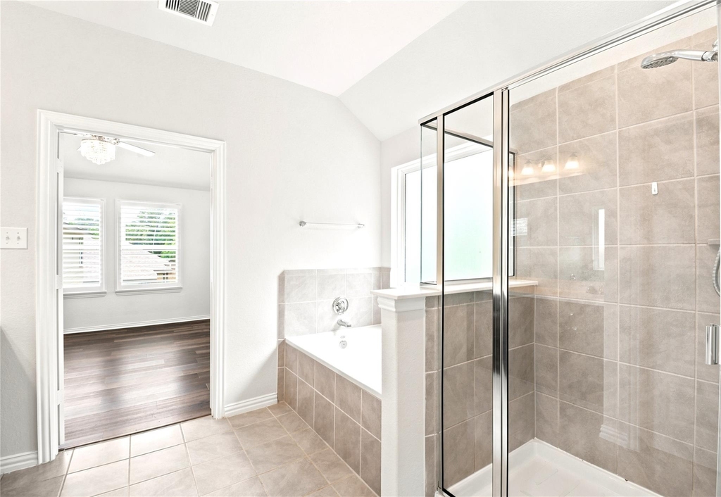 1202 Vilamoura Court - Photo 28