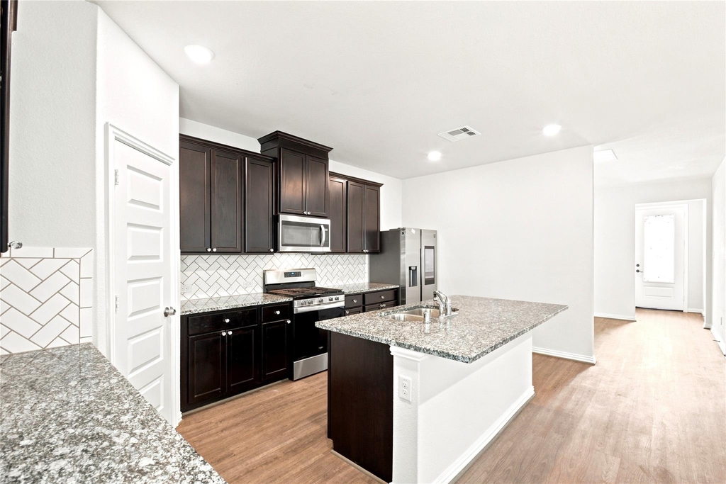 1202 Vilamoura Court - Photo 19