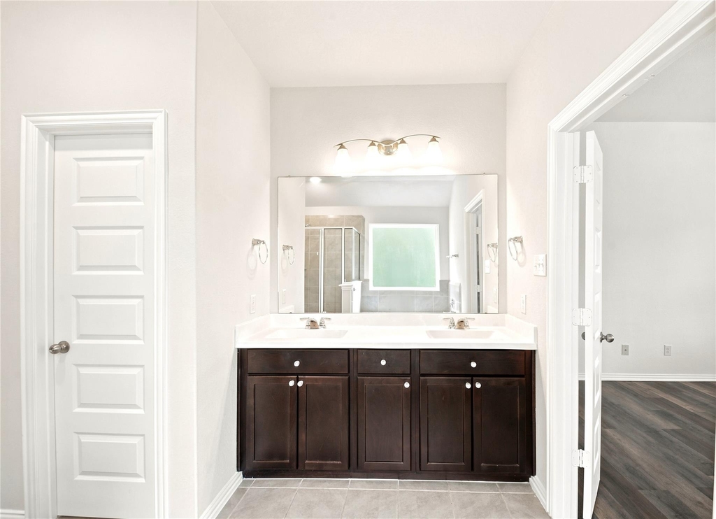 1202 Vilamoura Court - Photo 29