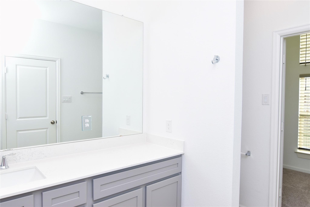 5427 Holly Haven Court - Photo 15
