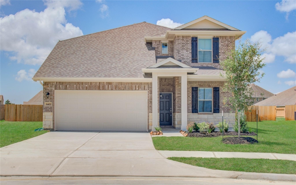 8403 Baywatch Circle - Photo 0