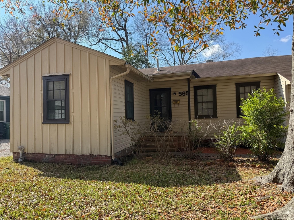 565 24th Street - Photo 3