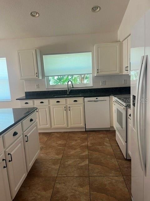 8144 Sanguinelli Road - Photo 7