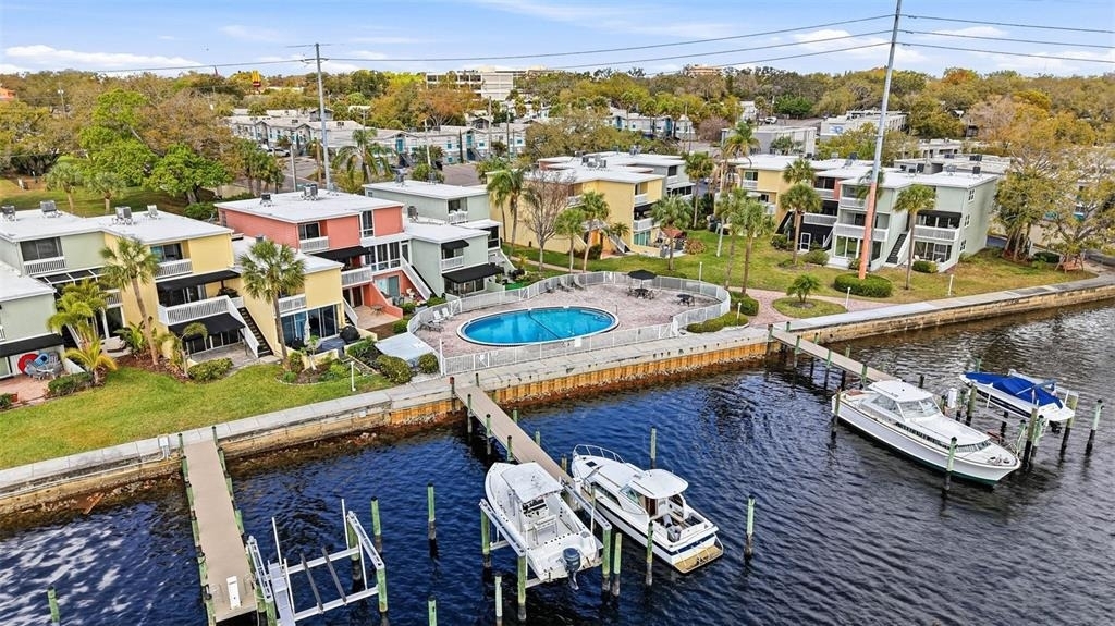 2424 W Tampa Bay Boulevard - Photo 22