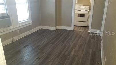 317 E Tarpon Avenue - Photo 5