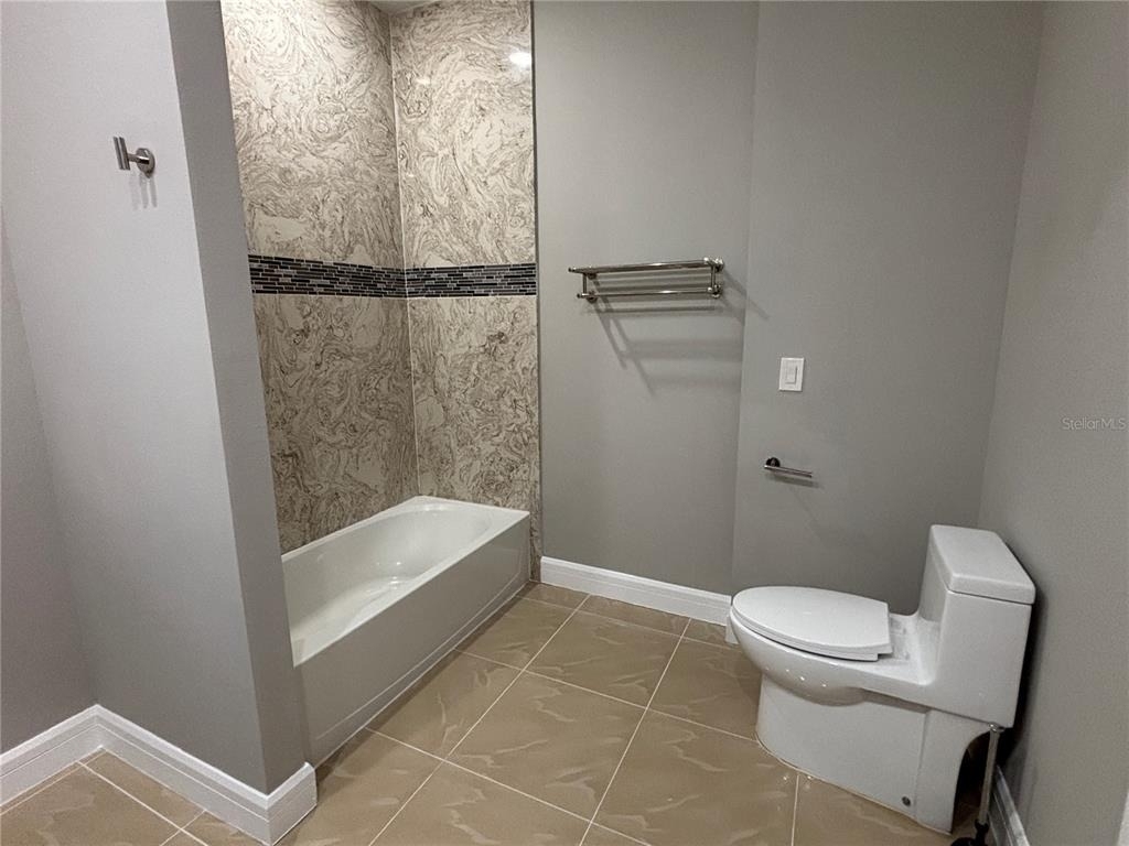 2021 Greenbriar Terrace - Photo 24