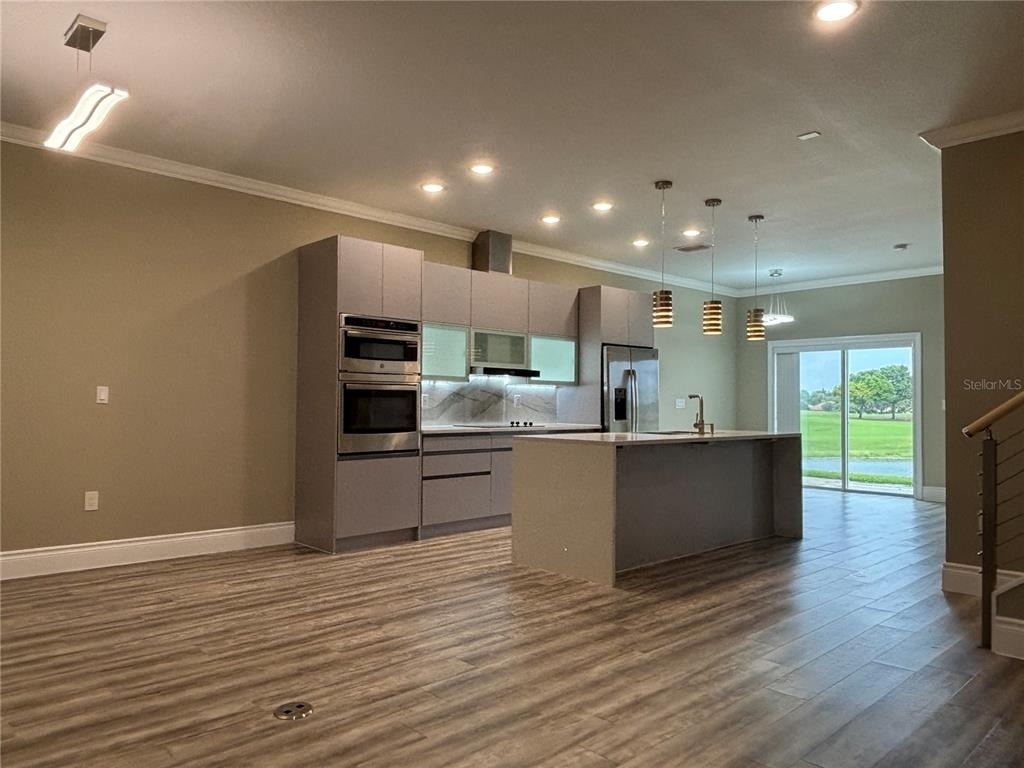 2021 Greenbriar Terrace - Photo 3