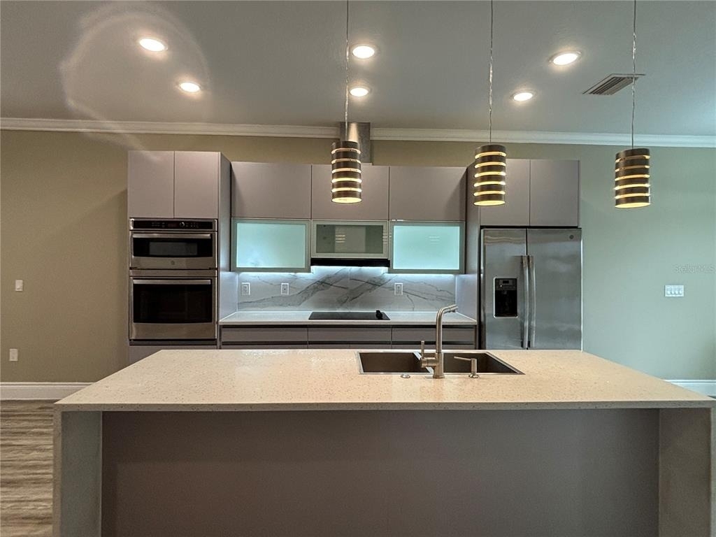 2021 Greenbriar Terrace - Photo 4