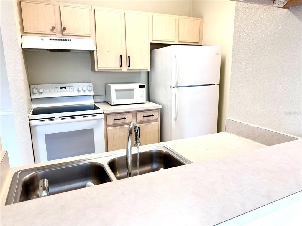 1238 S Missouri Avenue - Photo 11