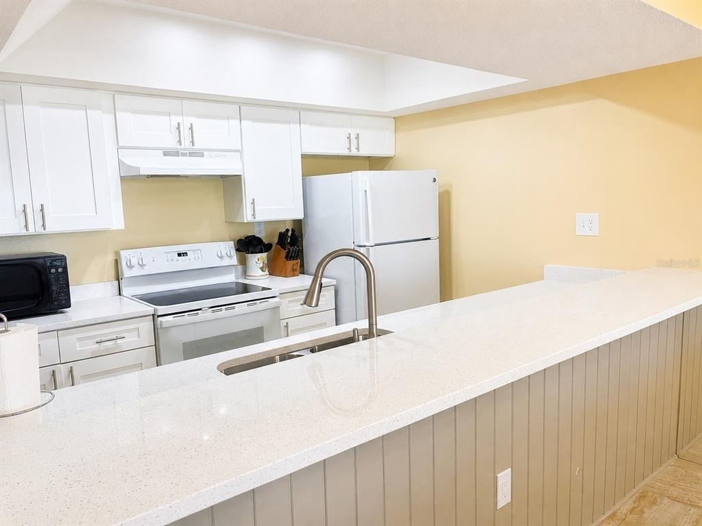 450 S Gulfview Boulevard - Photo 8