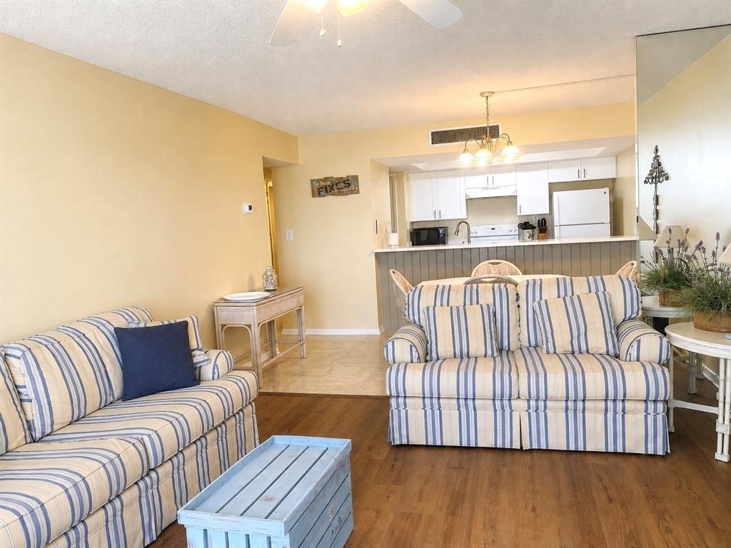 450 S Gulfview Boulevard - Photo 12
