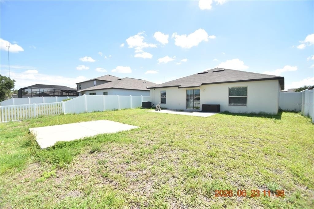 13021 Meadow Pond Place - Photo 4