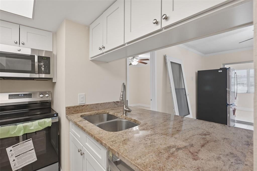 4758 Jasper Drive - Photo 9