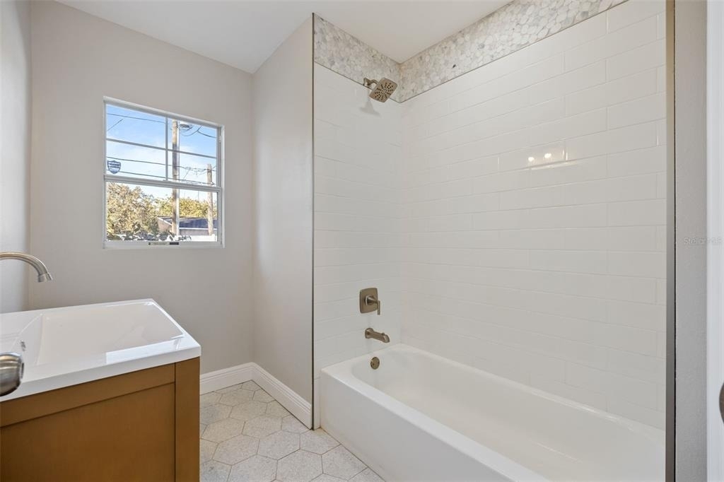 3821 6th Avenue N - Photo 12