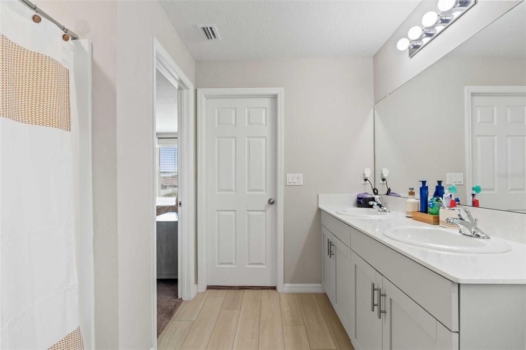 7512 Wallflower Trail - Photo 34