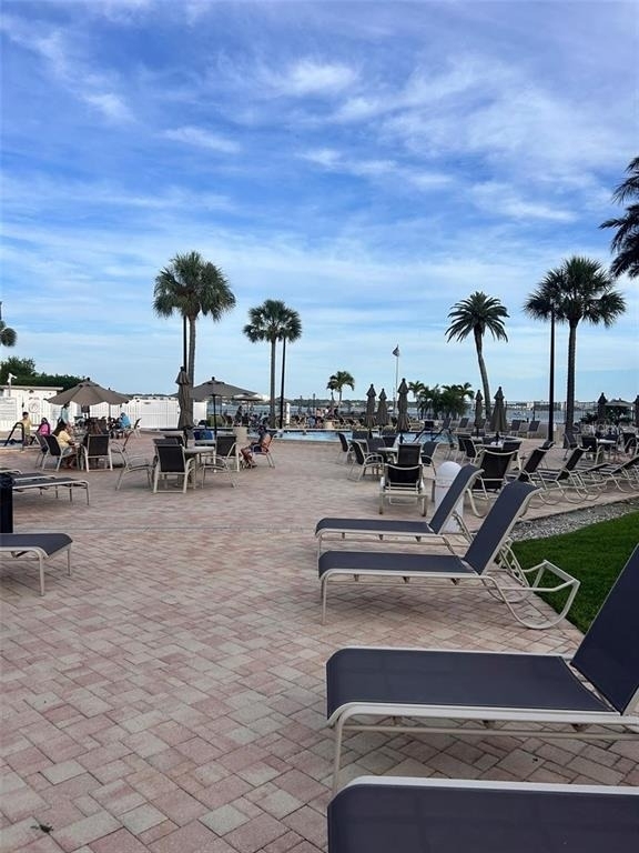 868 Bayway Boulevard - Photo 15