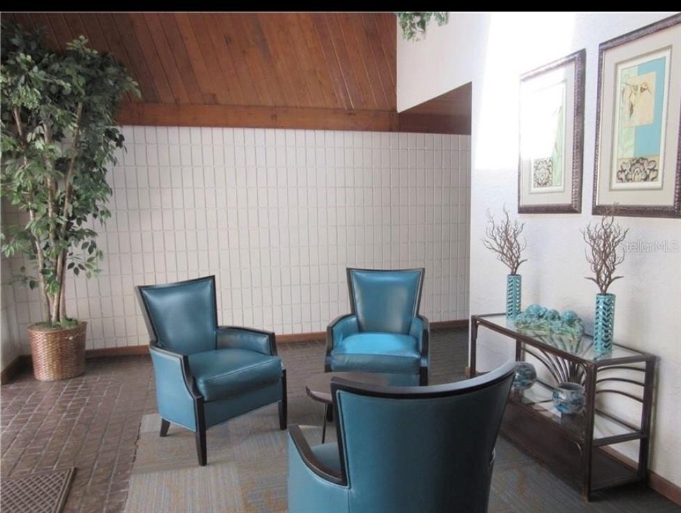 13612 South Village Drive - Photo 11