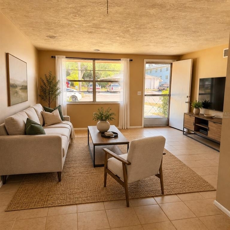 5401 Pasadena Drive - Photo 3