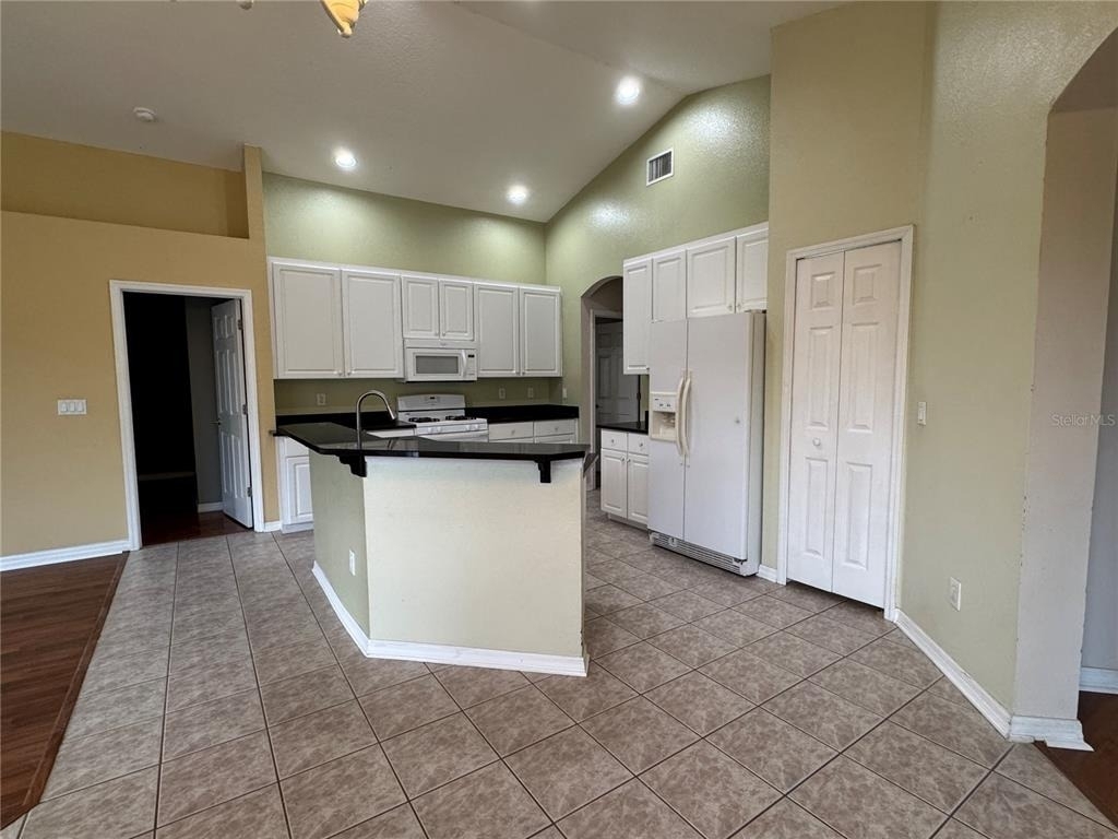 10207 Quails Landing Avenue - Photo 13