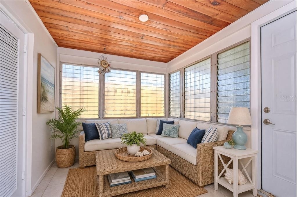190 73rd Avenue - Photo 11