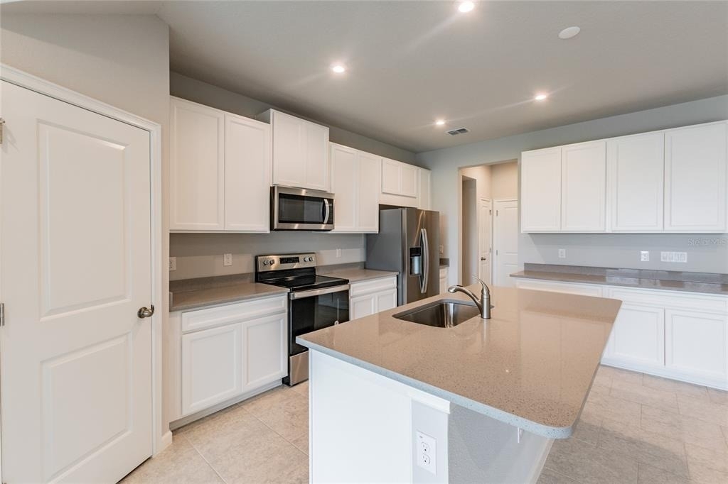 19309 Blue Pond Drive - Photo 9