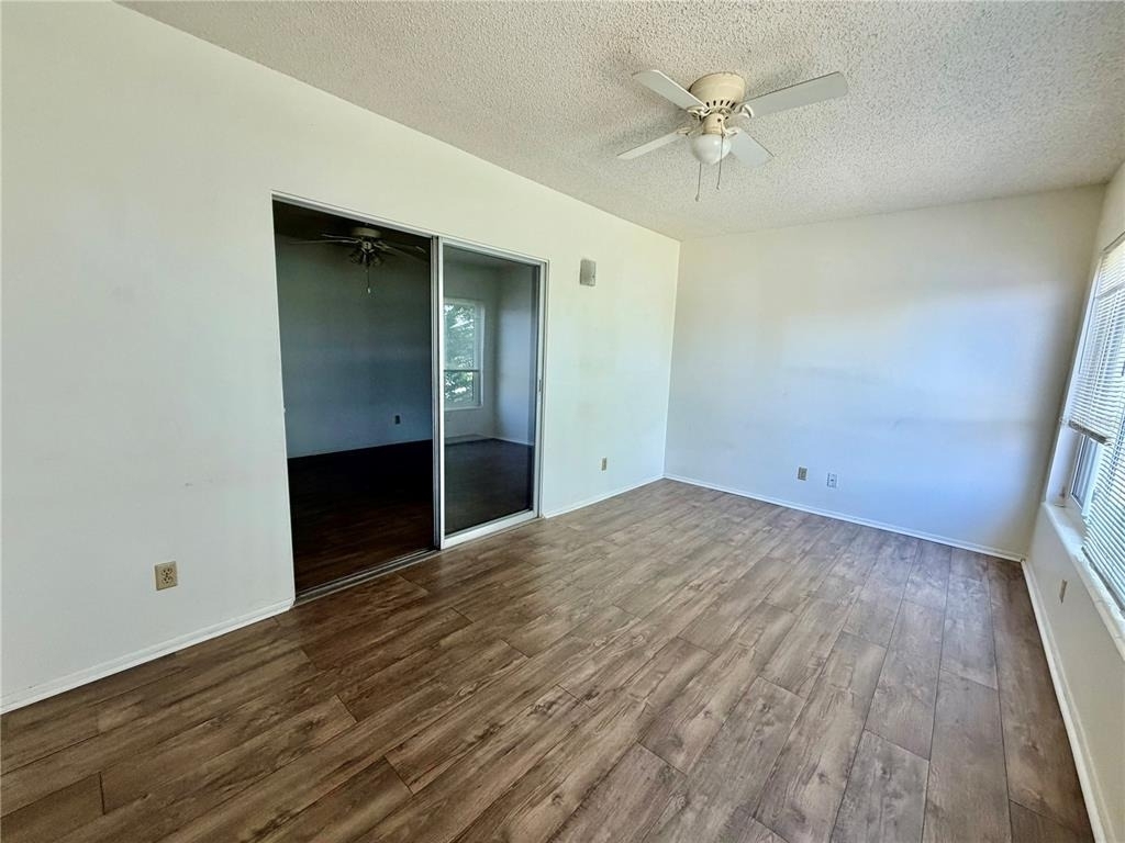2466 Ecuadorian Way - Photo 10