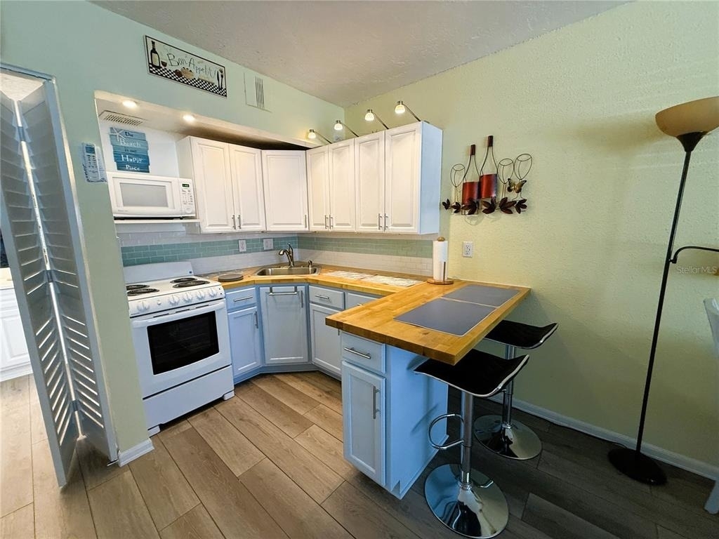 11440 1st Street E - Photo 11