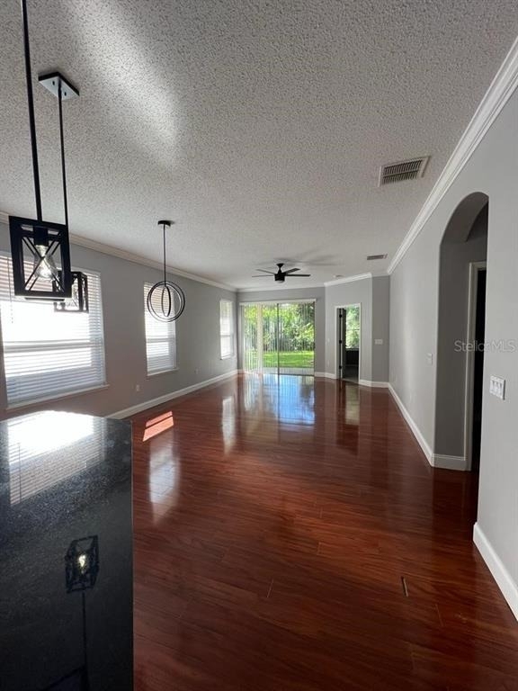 1604 Eagle Feather Drive - Photo 6