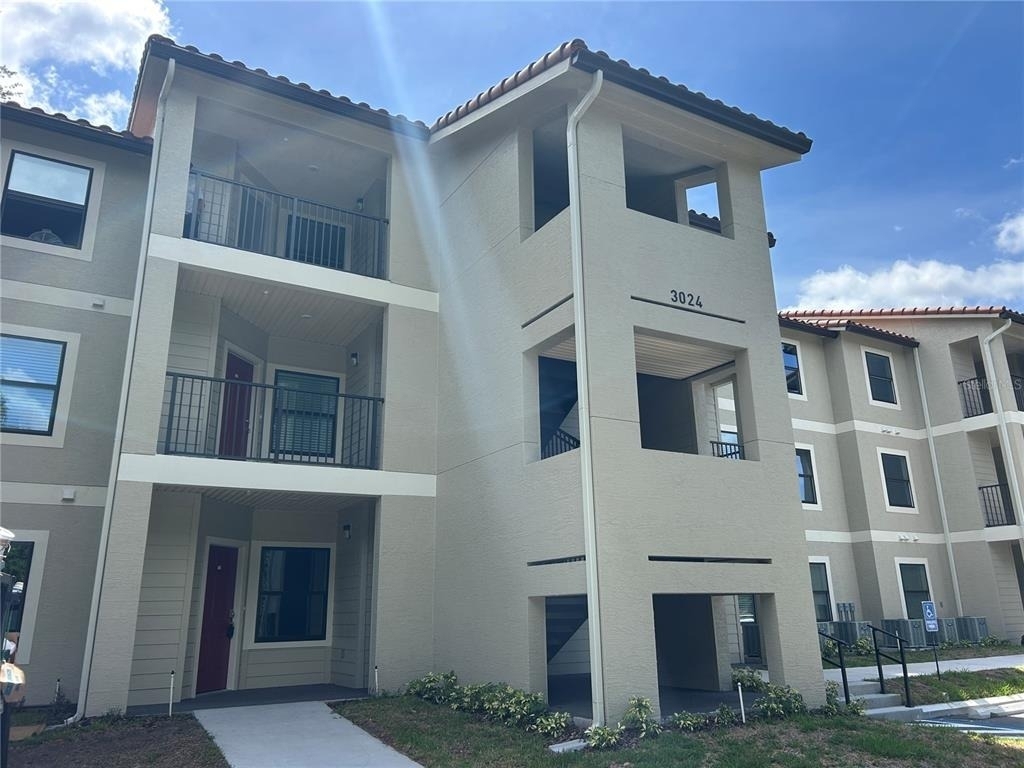 3024 Parkway Blvd - Photo 0