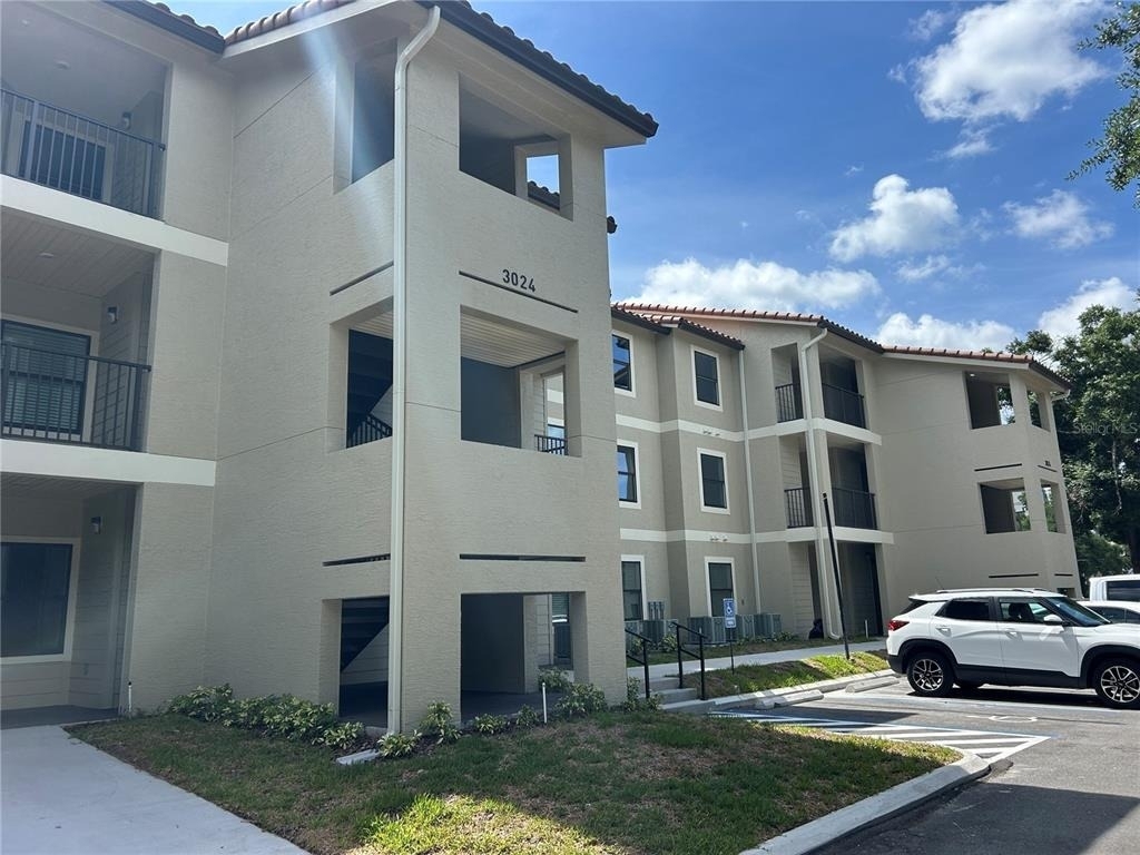 3024 Parkway Blvd - Photo 1
