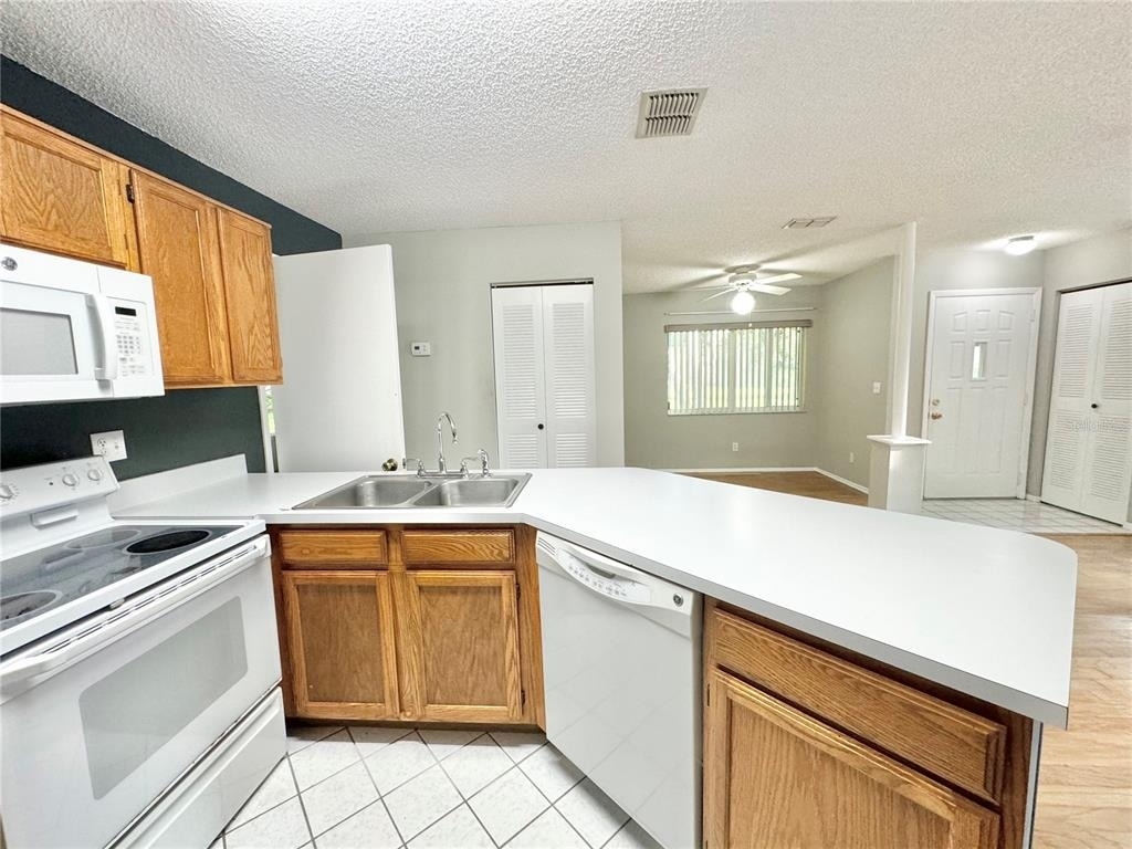 8302 Waterview Way - Photo 17