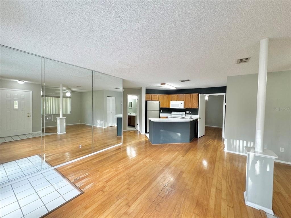 8302 Waterview Way - Photo 4