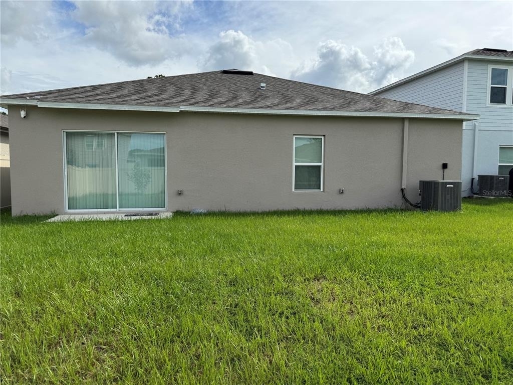 1951 Rosewood Circle - Photo 1