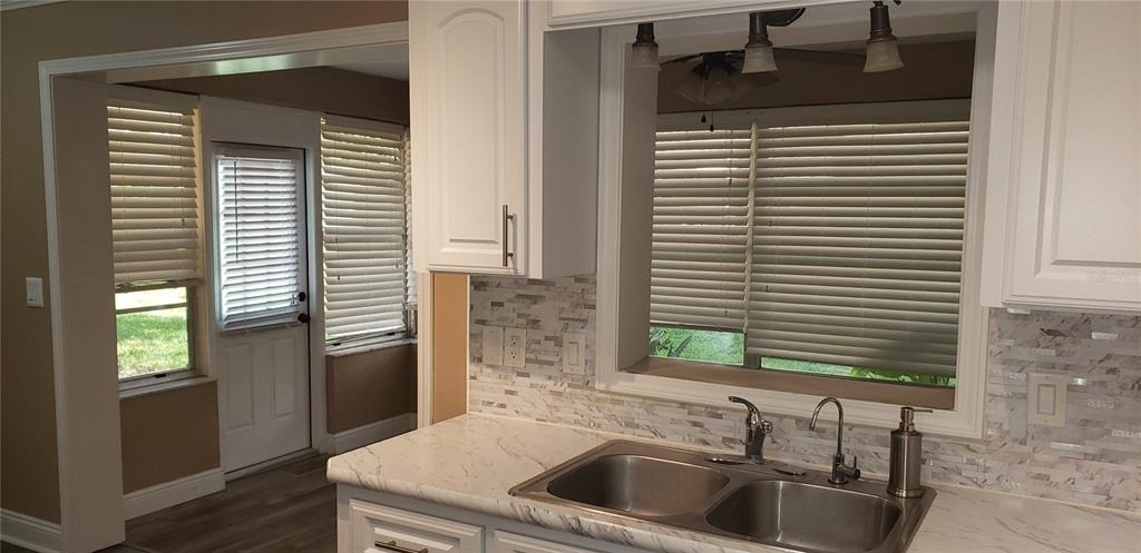 9142 Sw 82nd Terrace - Photo 8