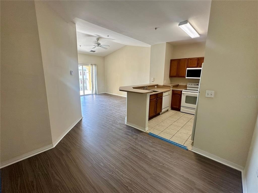 8124 Claire Ann Drive - Photo 2