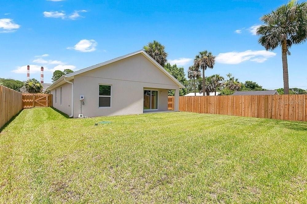 889 Dunbar Street - Photo 19