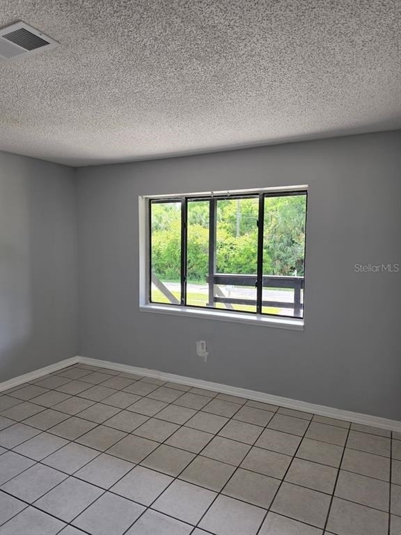 2526 S Oak Avenue - Photo 9